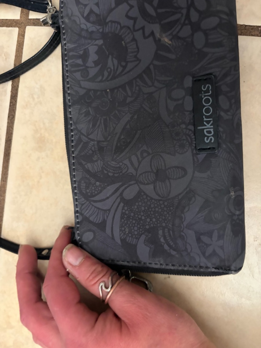 Crossbody bundle💰👜✅💕 - Picture 11 of 12
